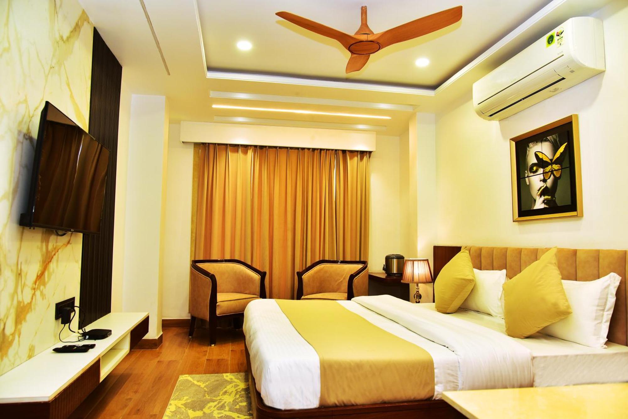 Hotel Divine Peak Pachmarhī 외부 사진
