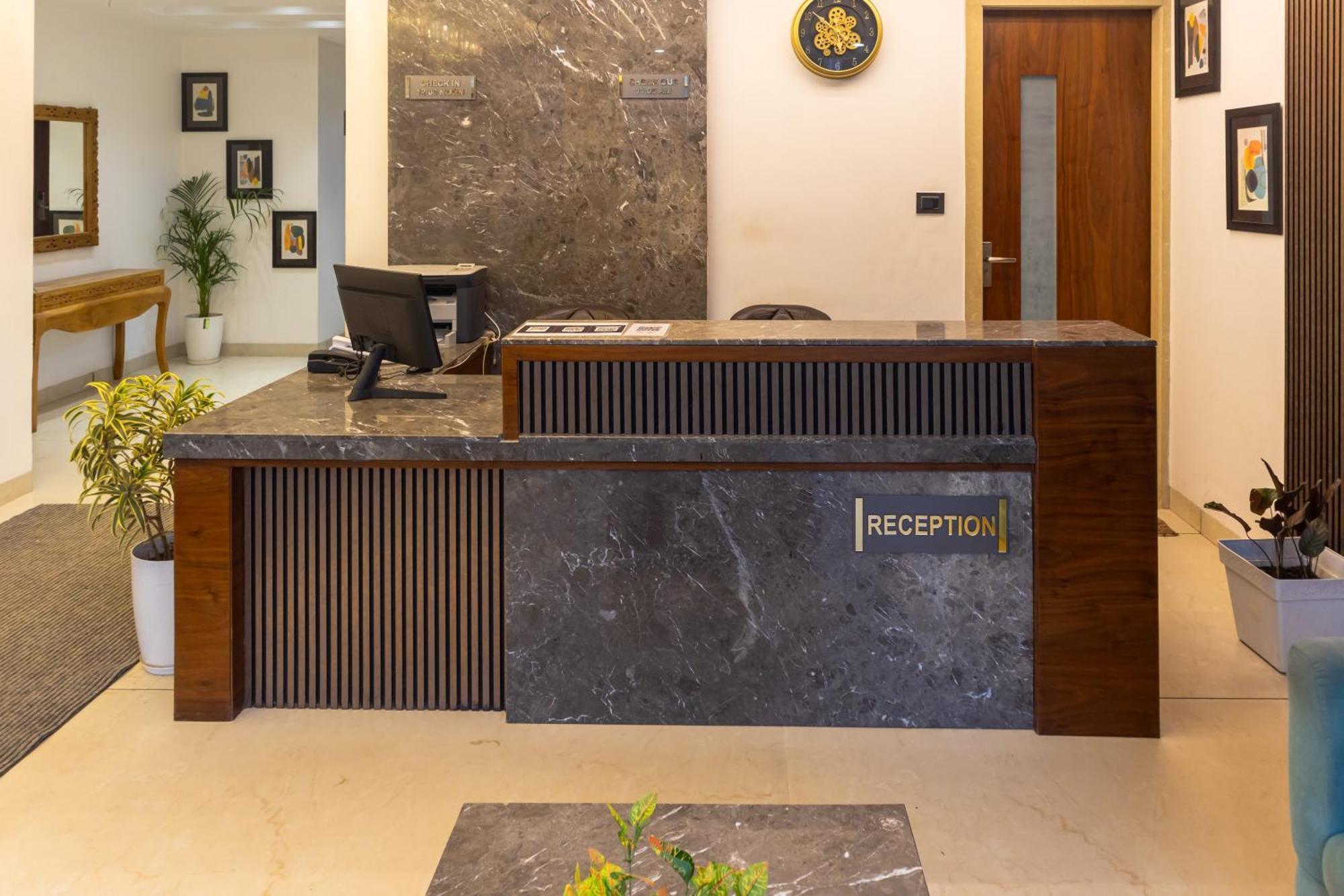 Hotel Divine Peak Pachmarhī 외부 사진
