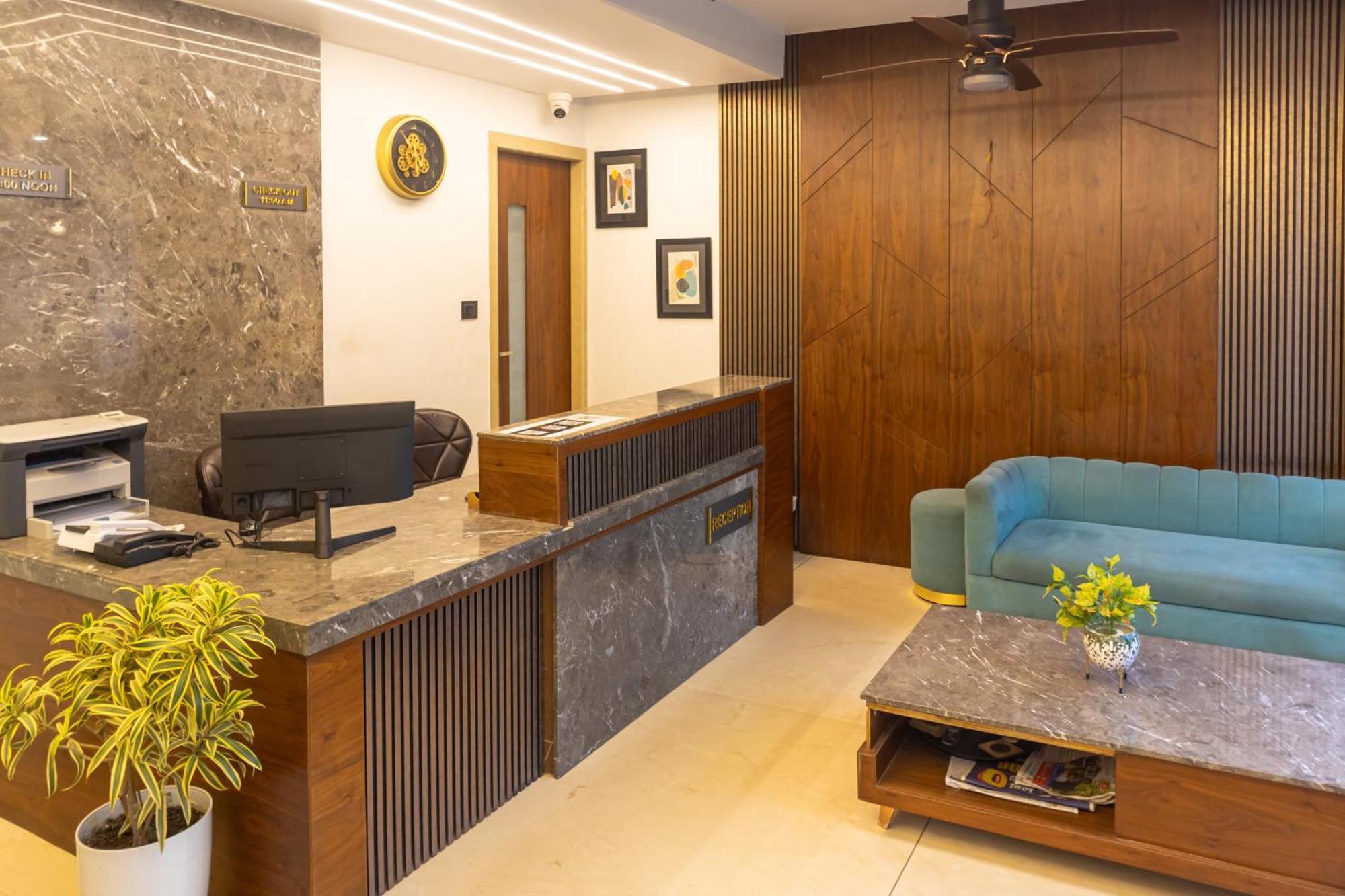 Hotel Divine Peak Pachmarhī 외부 사진